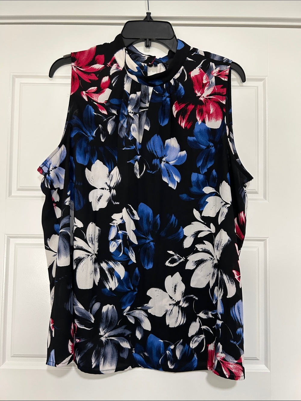 Nine West Black Floral Sleeveless Mock Neck Blouse - Blue, White, Red